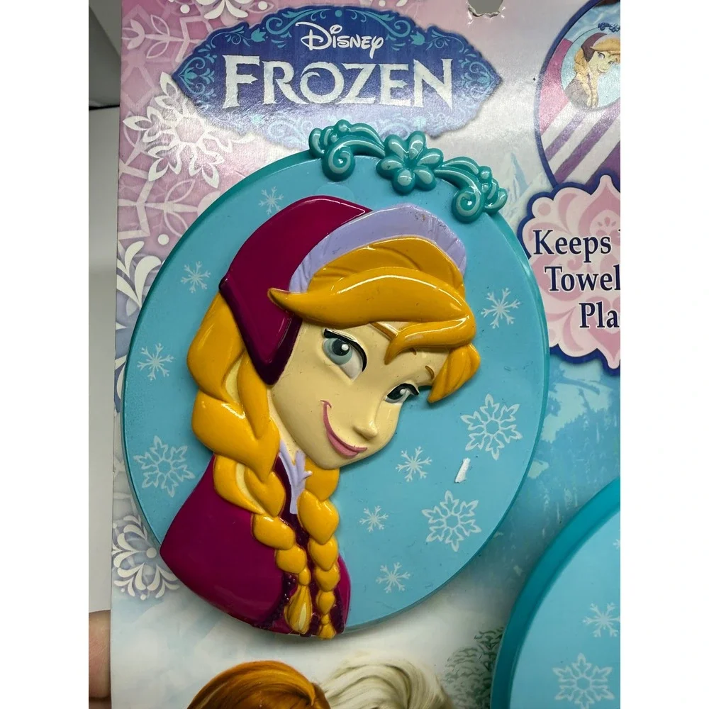 Disney Frozen Anna Elsa Beach Towel Clips 2 Pack Blue Lounge Chair Accessories
